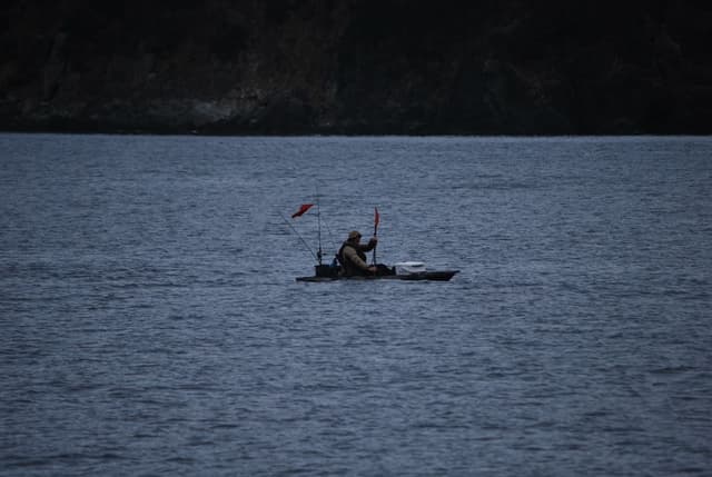 kayak fishing image